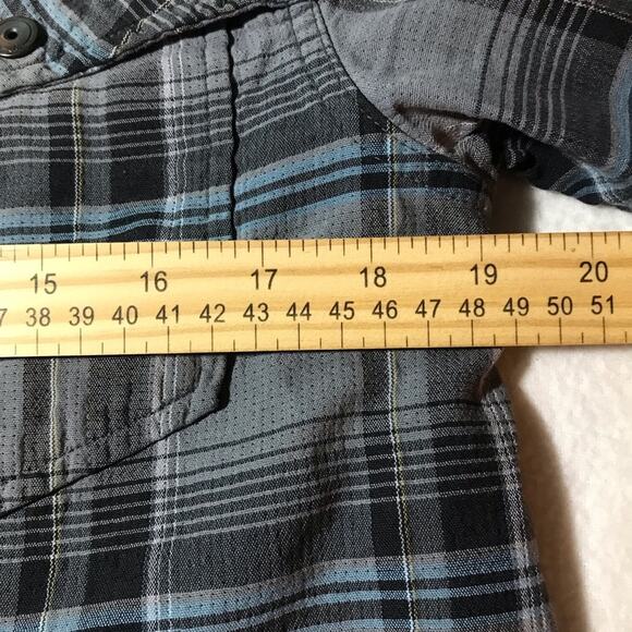 Prana Med lined grey plaid metal snap closure flannel organic cotton broken in - Picture 6 of 12